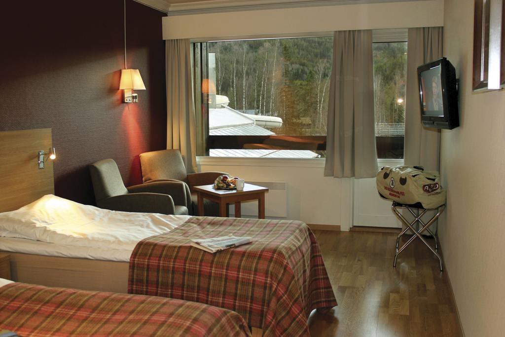 Pers Hotel Gol Kültér fotó